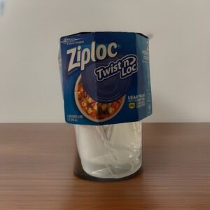 Ziploc Twist n Loc 2 Medium‎ Round 1 Quart Containers & Lids NEW